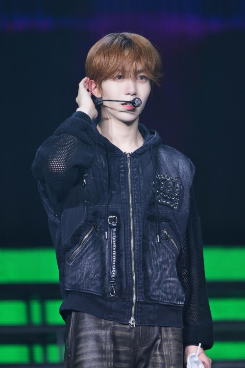 RYO--3-2025-NCT-WISH-ASIA-TOUR-LOG-in-BANGKOK272c74a9c4e931a6.jpg