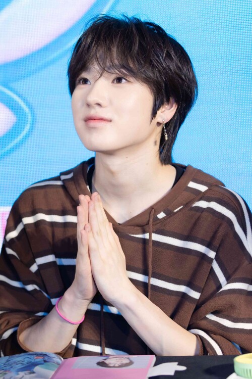SAKUYA--2--JOY-CLUB-x-NCT-WISH-poppop-FANSIGN-in-BANGKOK-2e1a6862196dcefeb.jpg