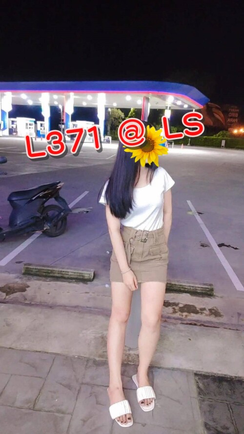 1821449