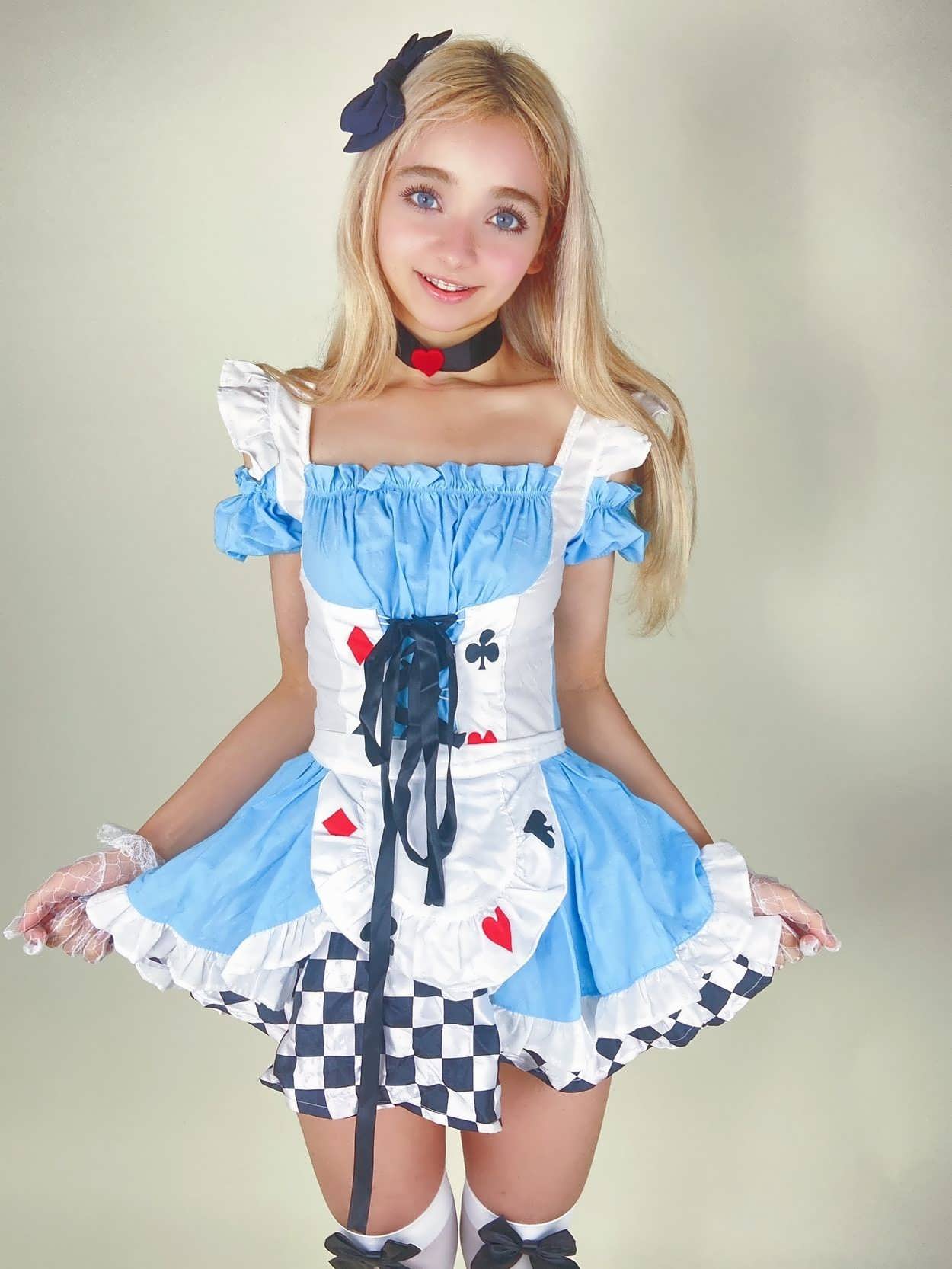 [Image: Lily.Rose-0091bbc8545c33344b.jpg]